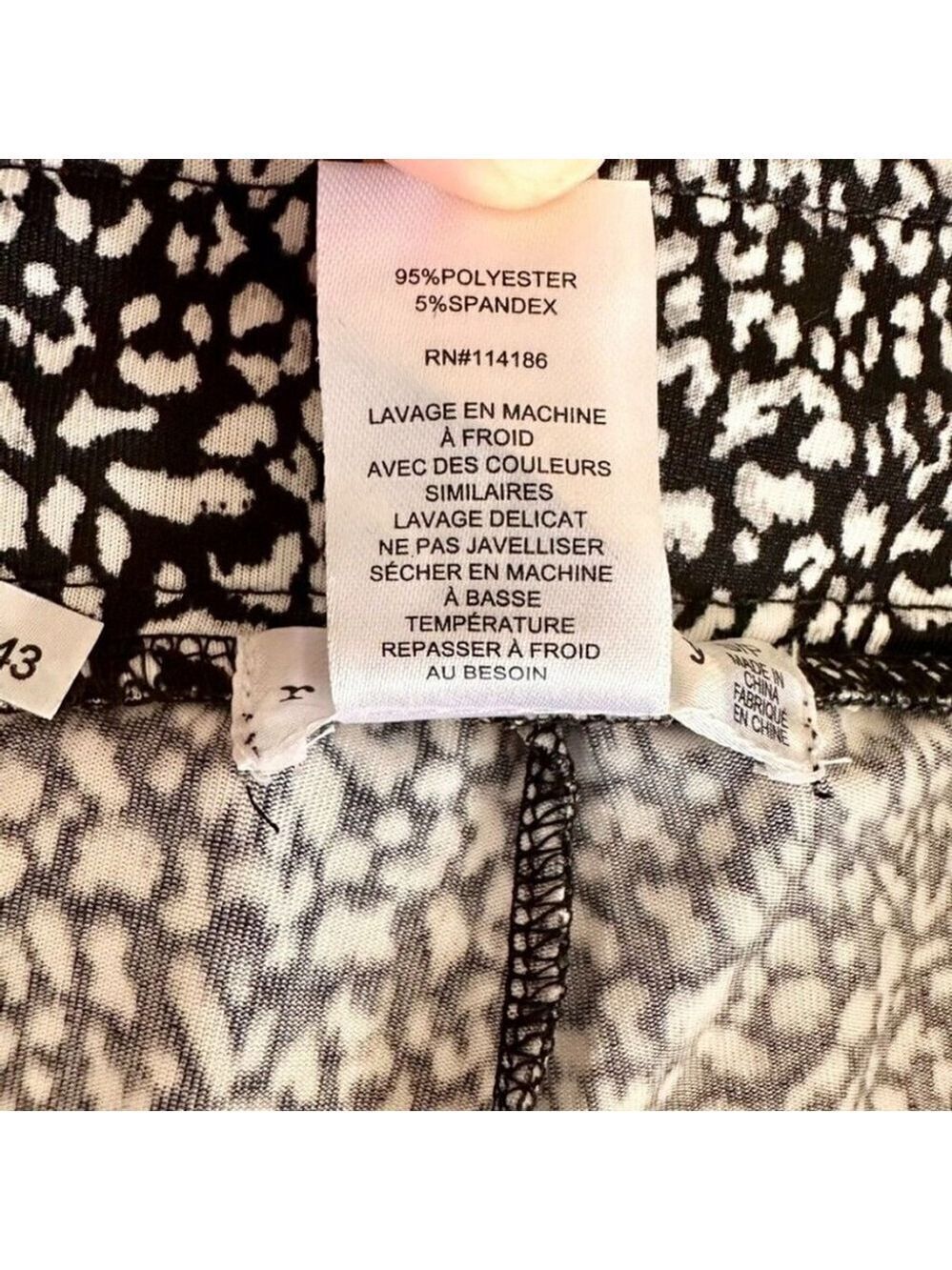 Retrology Wide Leg Cropped Pants Women's Sz Small Black White Leopard Print - Picture 10 of 12